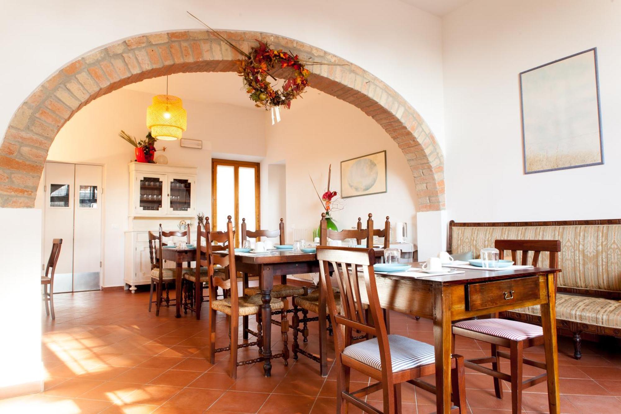 Agriturismo Podere Rondinaio Лампореккьо Экстерьер фото