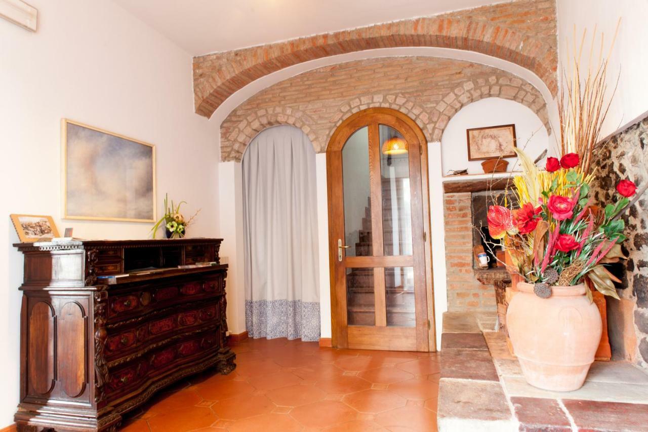 Agriturismo Podere Rondinaio Лампореккьо Экстерьер фото